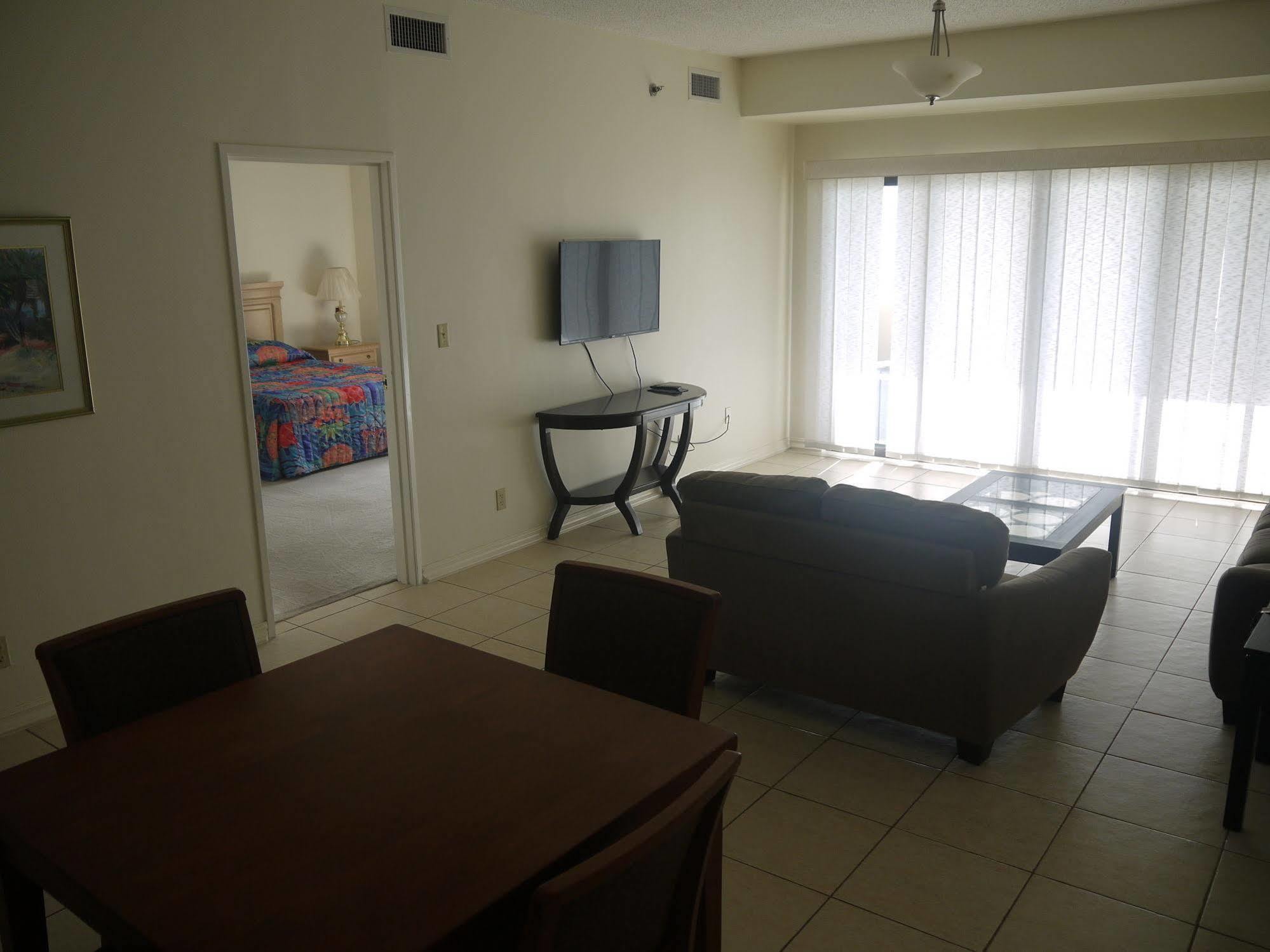 Aquarius Beach Tower Susupe Esterno foto